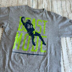 SIGNED Marshawn Lynch Beast Mode Shirt Seahawks Casual Industrees (Men's Medium)